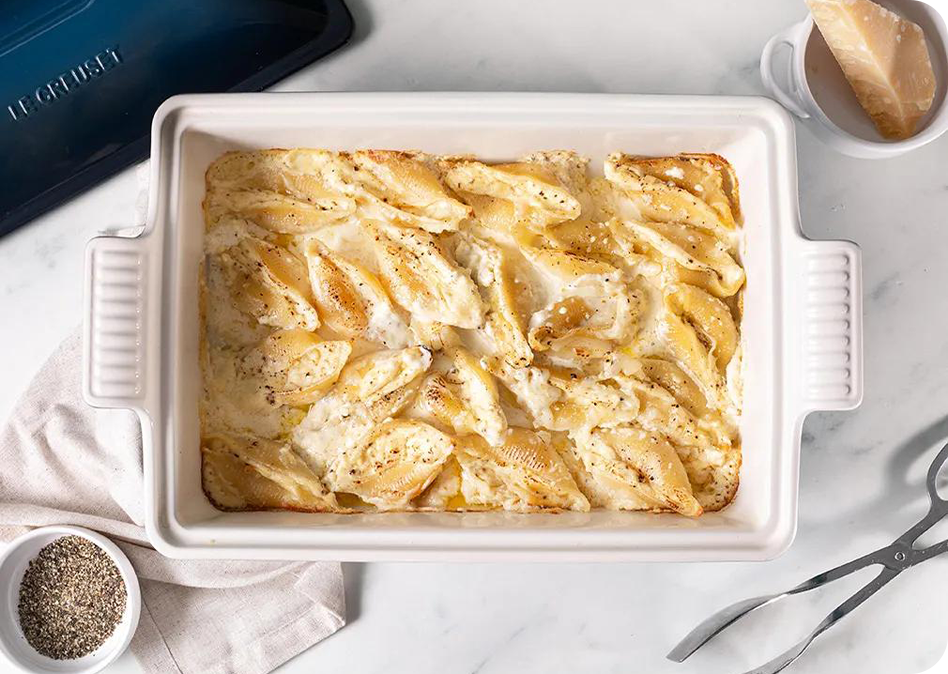 Cacio e Pepe gevulde pastaschelpen uit de oven