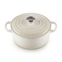 500x500cocotte-signature-en-fonte-emaillee-ronde-26-cm-creme-1620032_1266281629565934419828.jpg