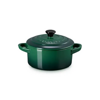 71901101600100-le-creuset-petite-round-juniper-casserole_1265688507871285882.png