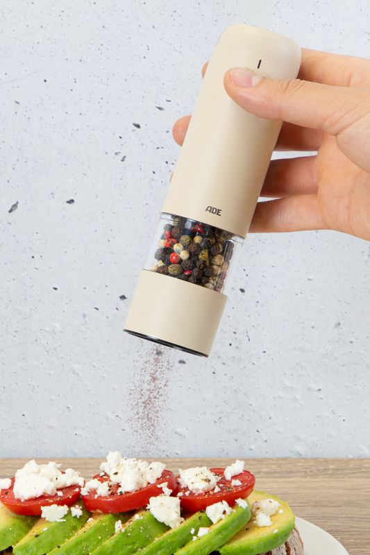 ade-peper-zoutmolen-elektrisch-mini-cream-3-7x14-cm-oplaadbaar-32118524-1800x800_126630807085683606740628.jpg