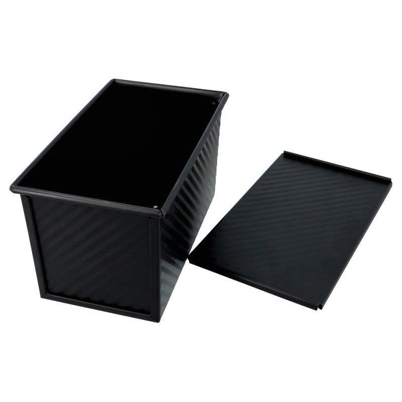bread-buddies-broodvorm-met-antiaanbaklaag-met-deksel-21x115-cm_1266312883976479926112.jpg