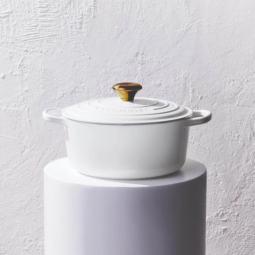 le-creuset-wit-sfeer-1-1500x1500_8182515094266.png