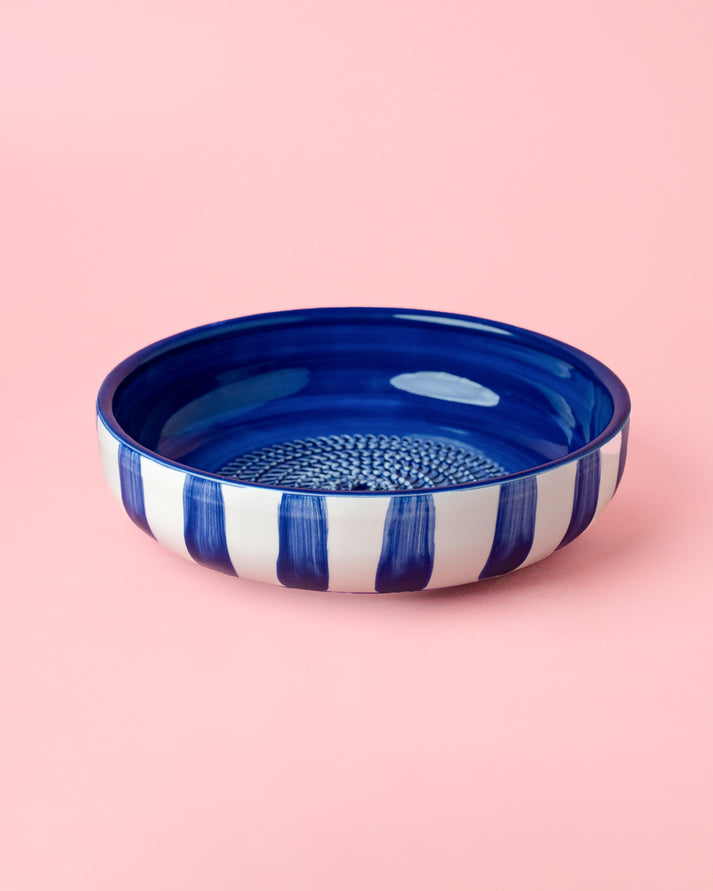 plato-rallador-costa-azul-1-2e8cc1e5e-6c29-45f1-a73a-22b8b73a9482_126626975702001770481098.jpg