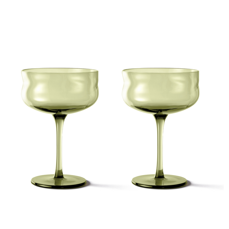 premiumcoupeglassesinthecolormossbypaveaucreatearefinedandcontemporarytablewareexperience_126629544452176300136966.png