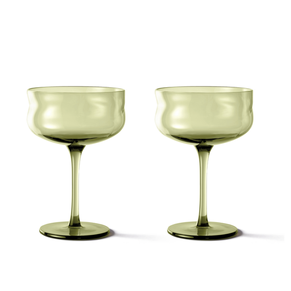 premiumcoupeglassesinthecolormossbypaveaucreatearefinedandcontemporarytablewareexperience_126629544452176300136966.png