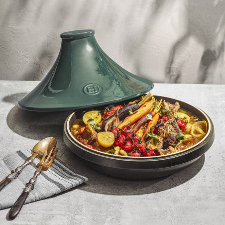 tajine-ceramique-induction-delight-emile-henry-vert-cedre-33-cm-1_1265693944088298290.jpg